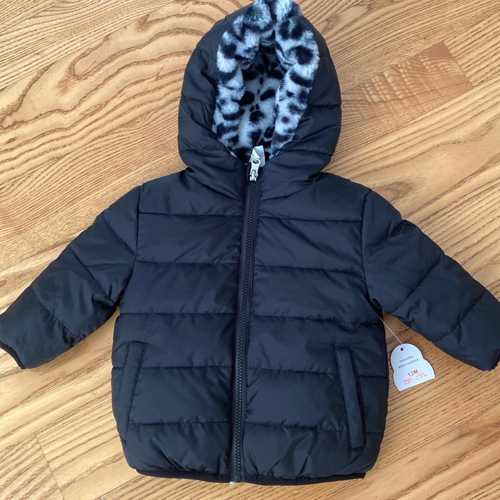 Wonder Nation Black Baby Coat. Fuzzy inside. Size 12 months.